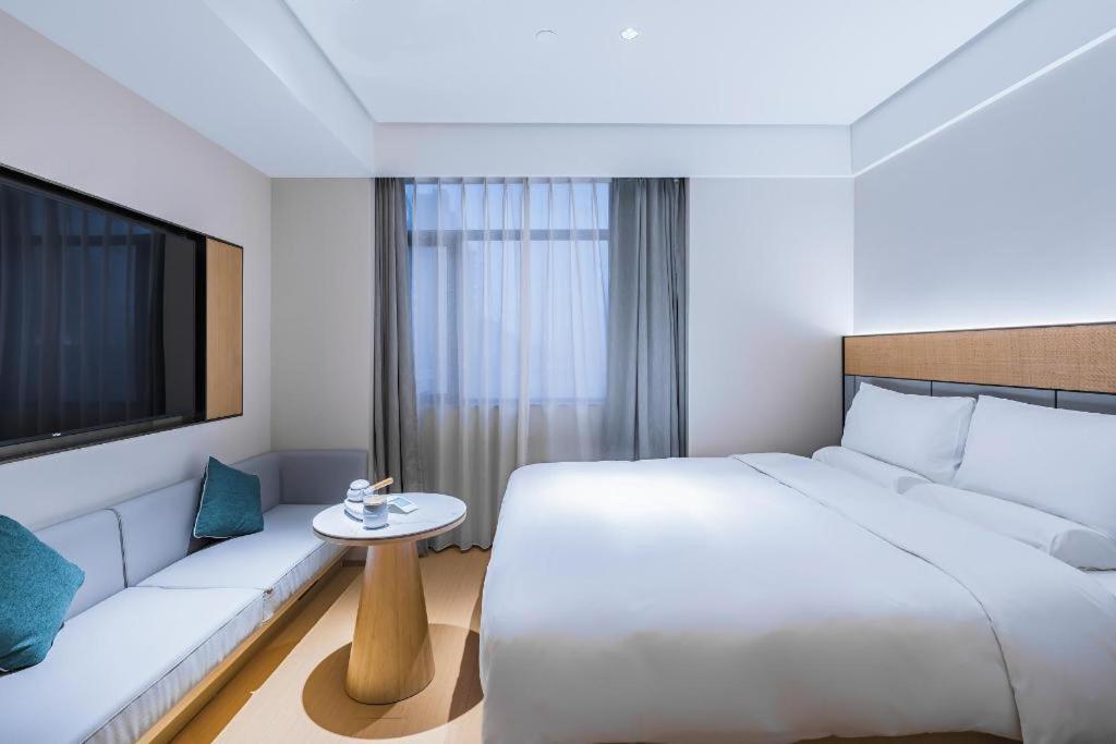 Ji Hotel Shanghai Hongqiao Gubei Fortune Center Exterior foto