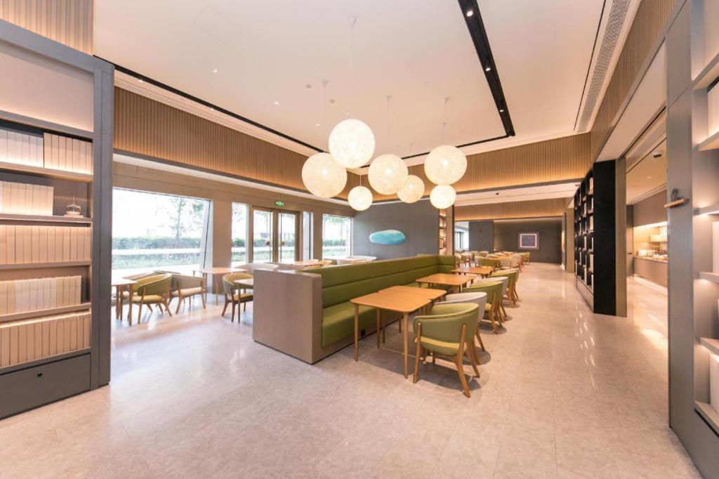 Ji Hotel Shanghai Hongqiao Gubei Fortune Center Exterior foto